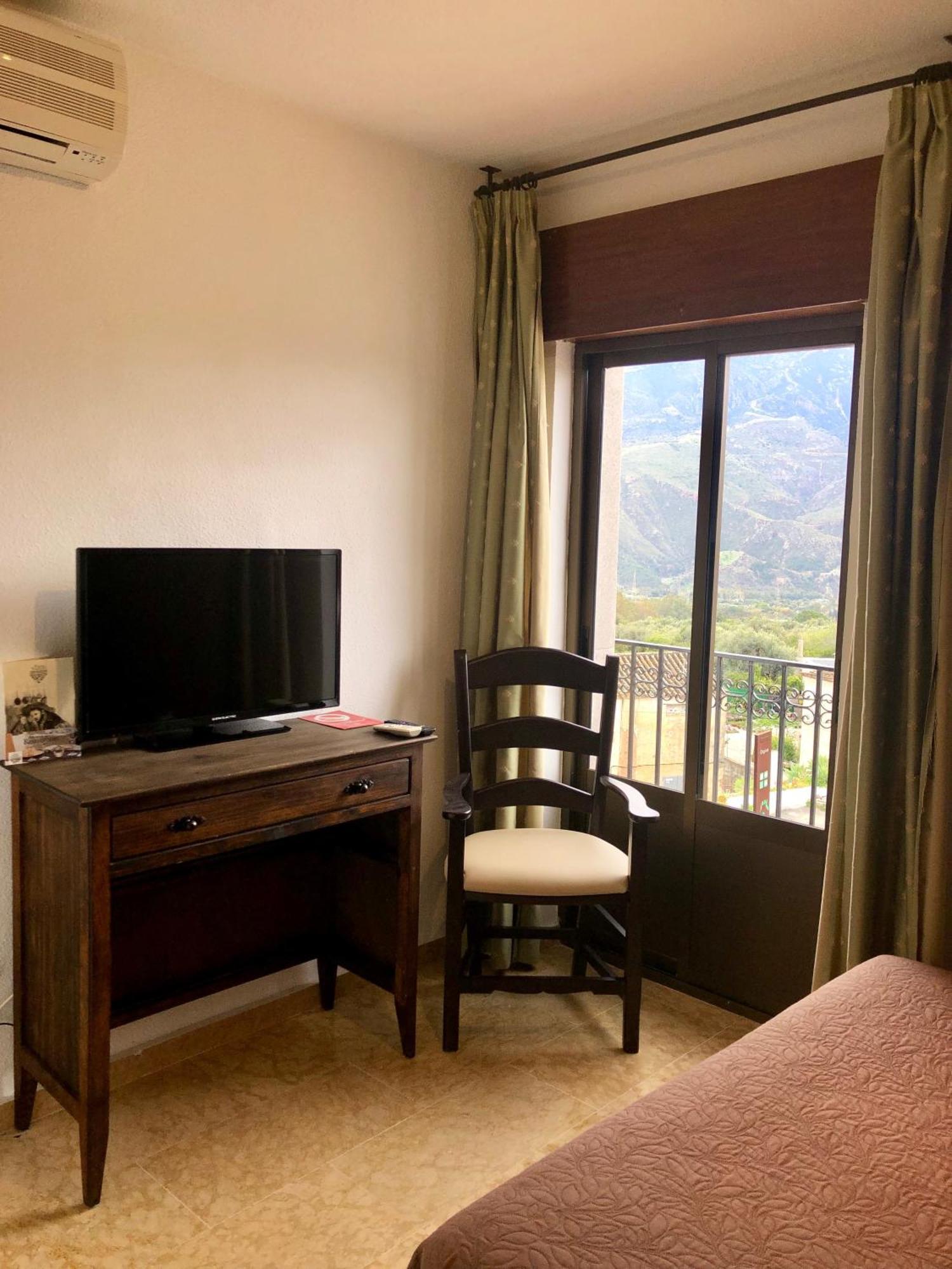 Hotel Puerta Nazari Orgiva Dış mekan fotoğraf